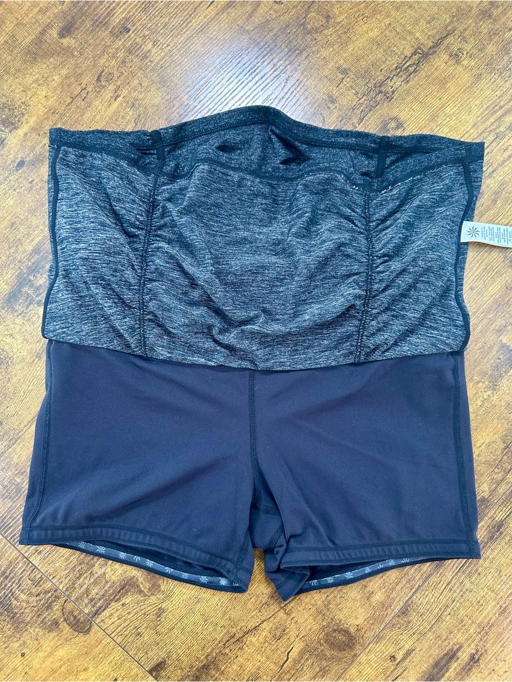 Athleta Hatha Yoga Skort, Dark Heather Gray, Small - Picture 11 of 16